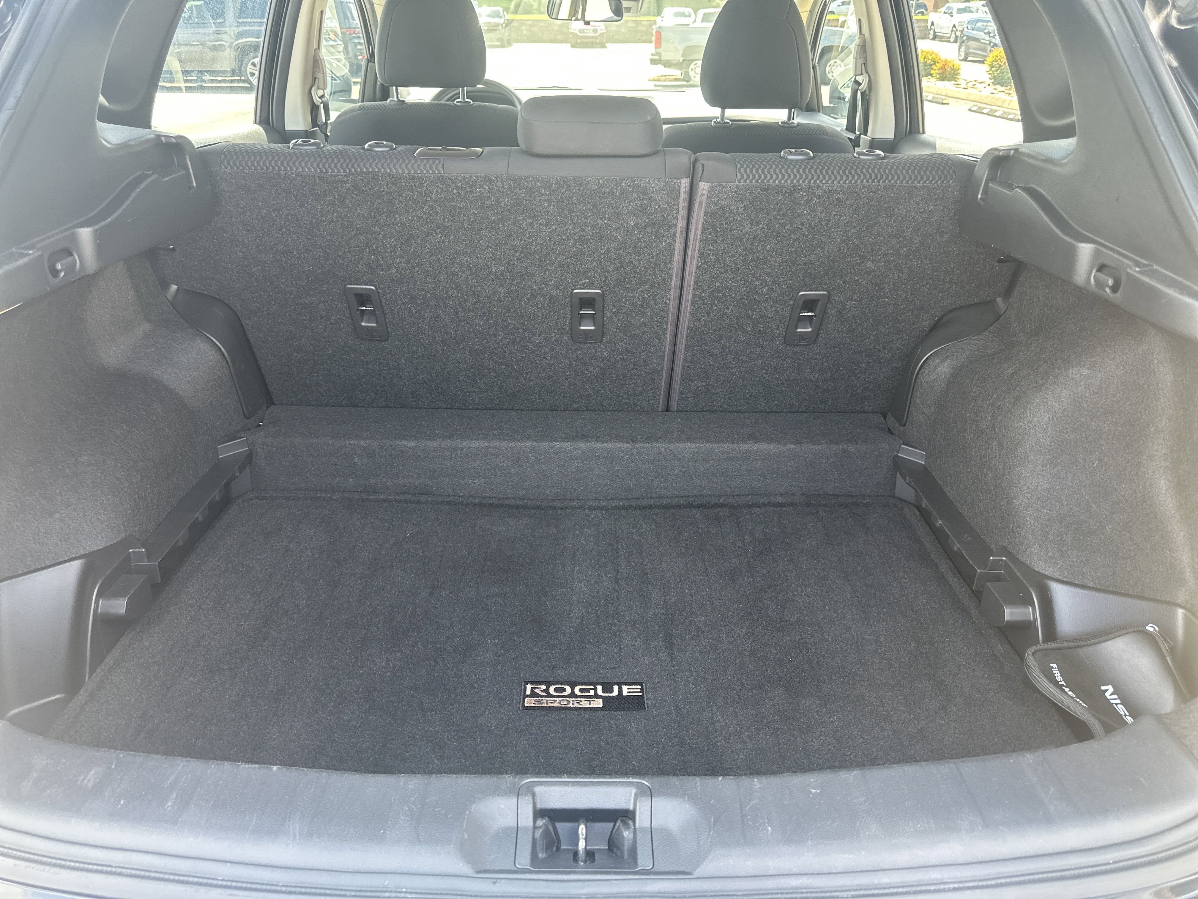 2020 Nissan Rogue Sport S FWD Xtronic CVT