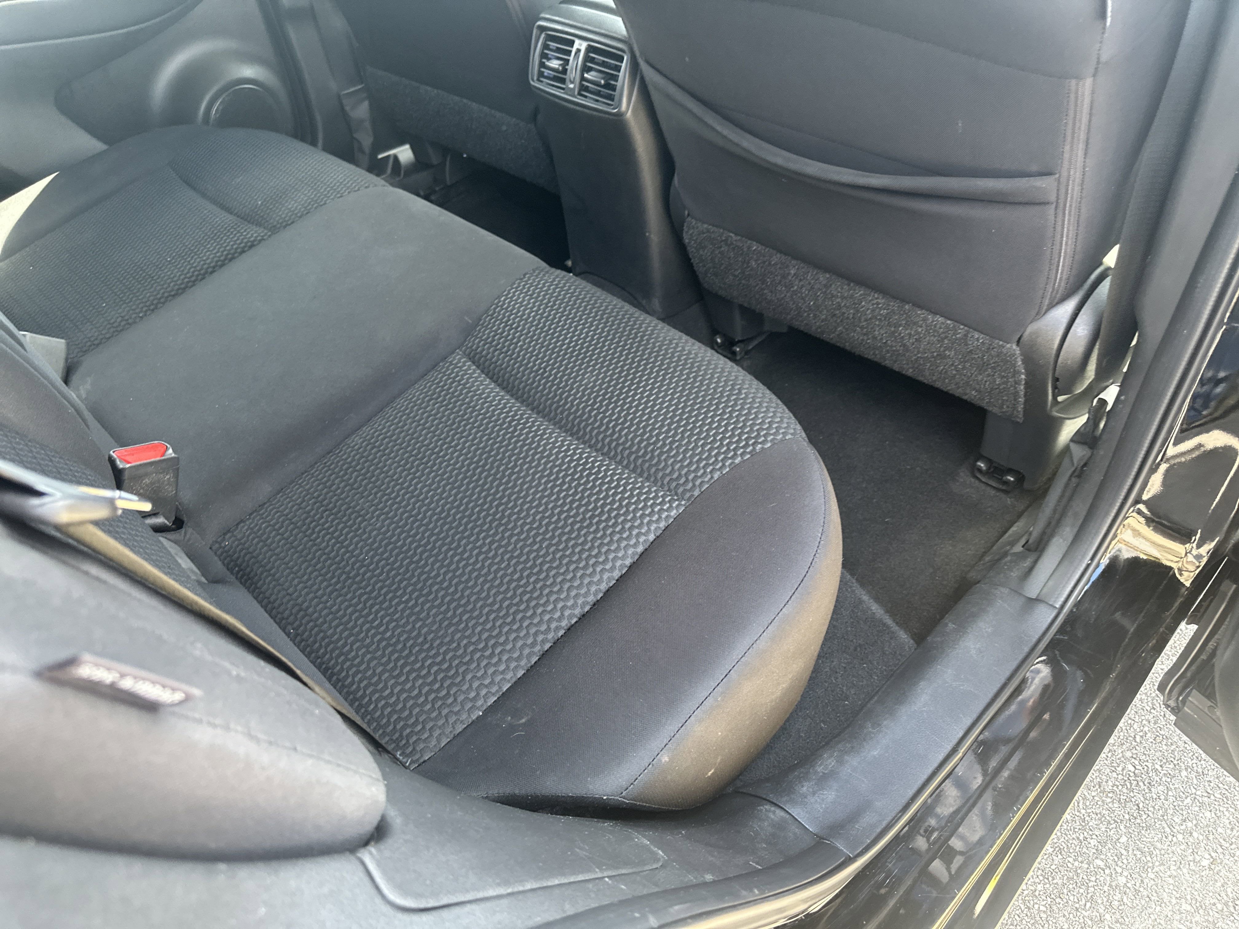 2020 Nissan Rogue Sport S FWD Xtronic CVT