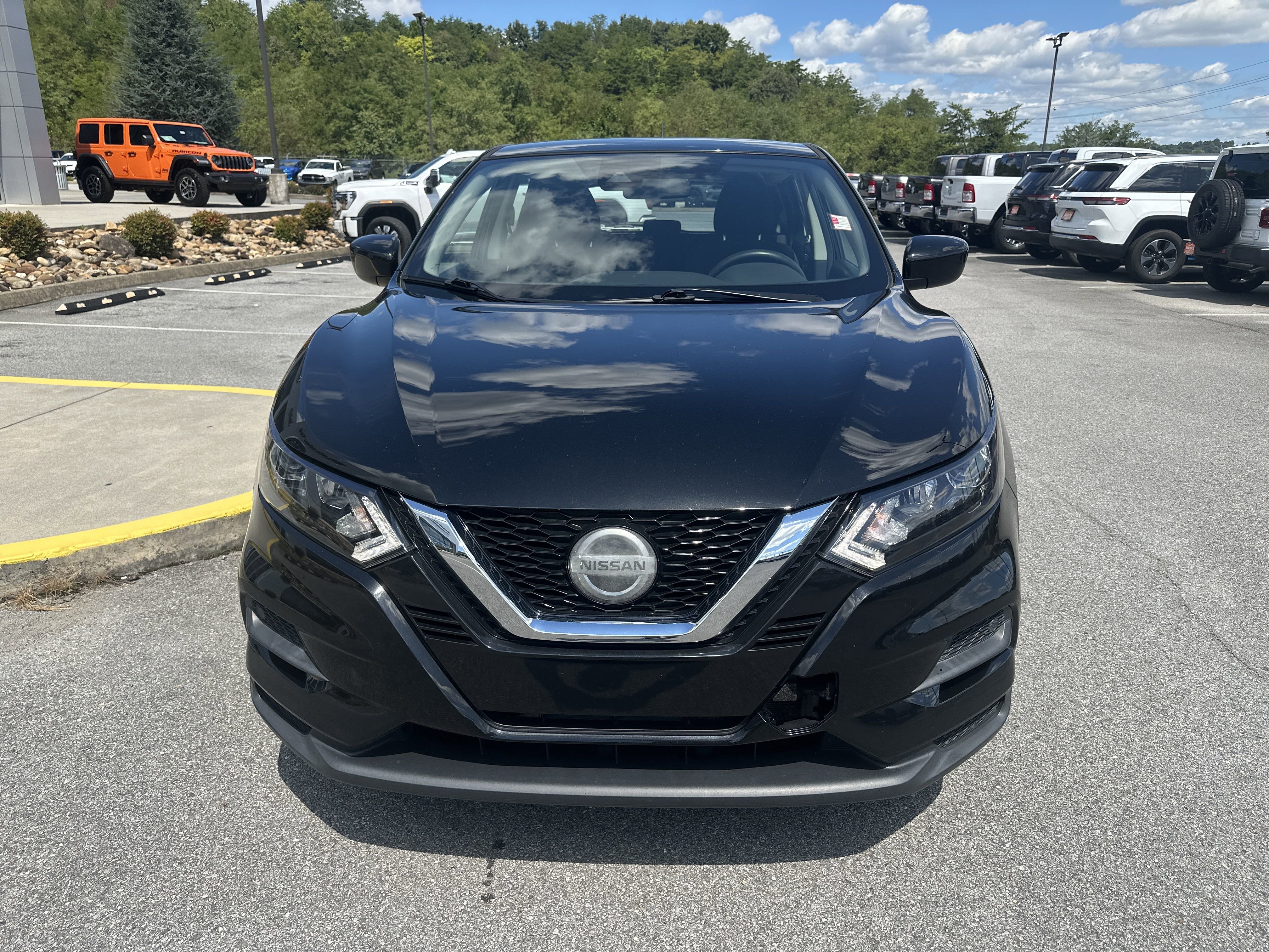 2020 Nissan Rogue Sport S FWD Xtronic CVT