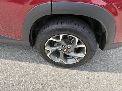 2024 Chevrolet Trax FWD LT