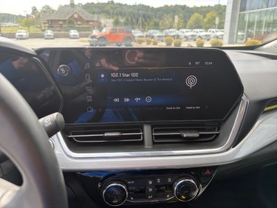 2024 Chevrolet Trax FWD LT