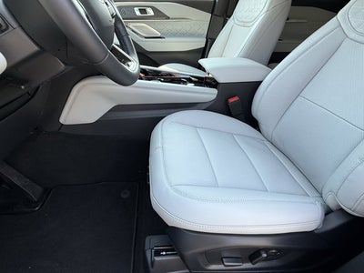 2026 Ford Explorer Platinum™