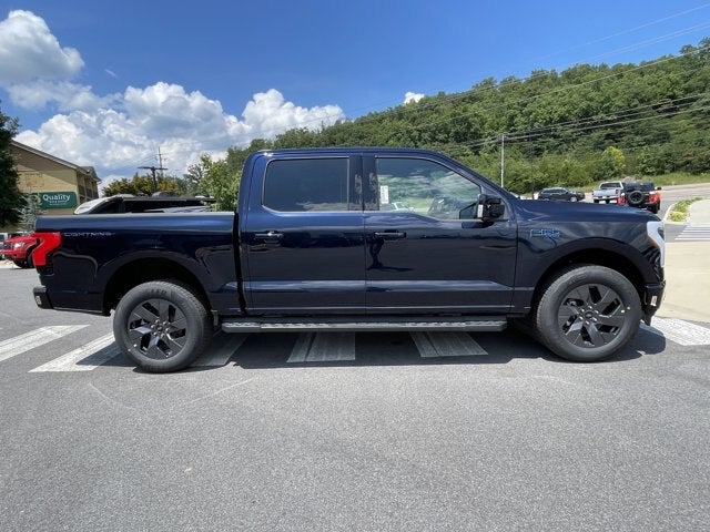2025 Ford F-150 Lightning Lariat®