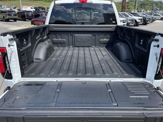 2025 Ford F-150 Lightning Lariat®