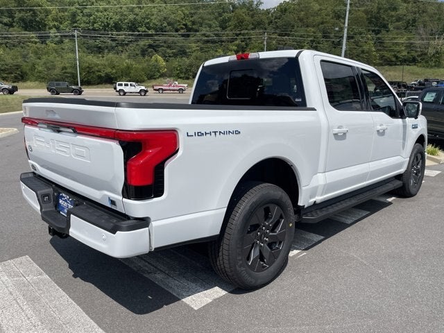 2025 Ford F-150 Lightning Lariat®