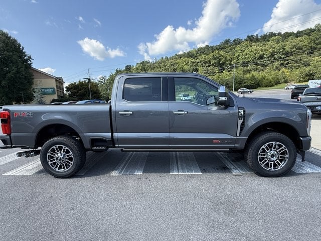 2026 Ford Super Duty F-350® Platinum®