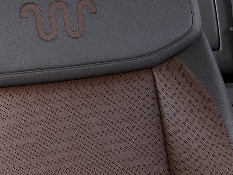 2027 Ford Super Duty F-350® King Ranch®